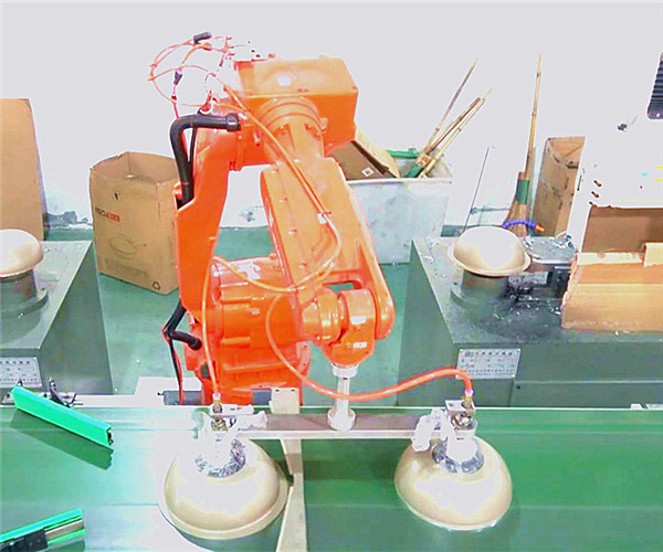 Deburring & Loading/Unloading Application