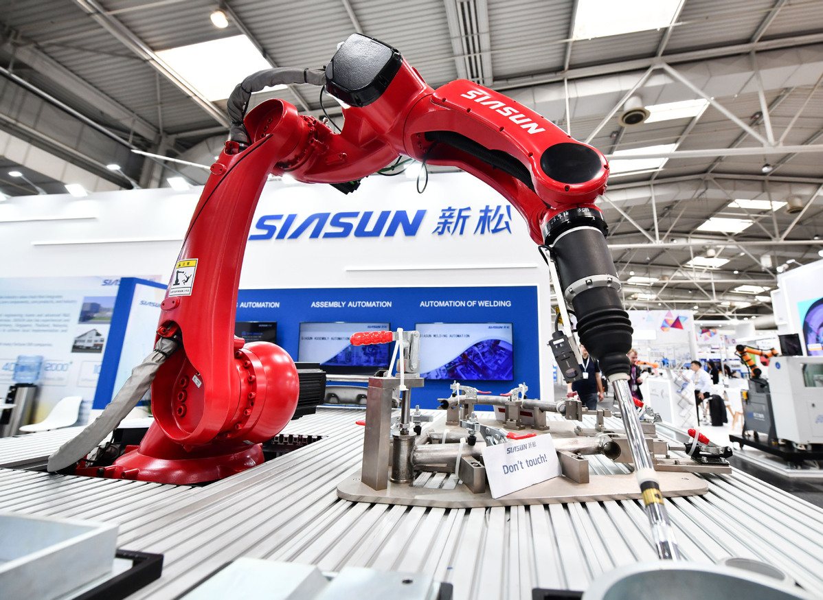 Siasun industrial robot