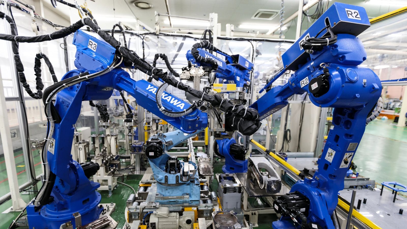 Yaskawa industrial robot